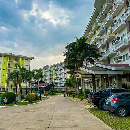 Ania Rooms@Amani Grand Residences Near Airport มักตัน ภายนอก รูปภาพ