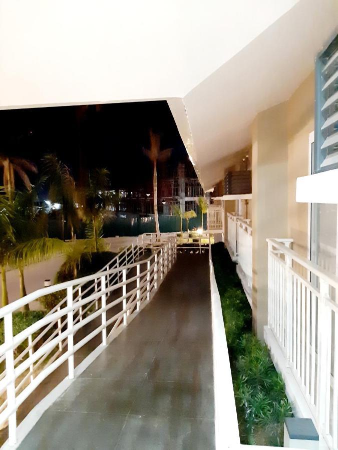 Ania Rooms@Amani Grand Residences Near Airport มักตัน ภายนอก รูปภาพ
