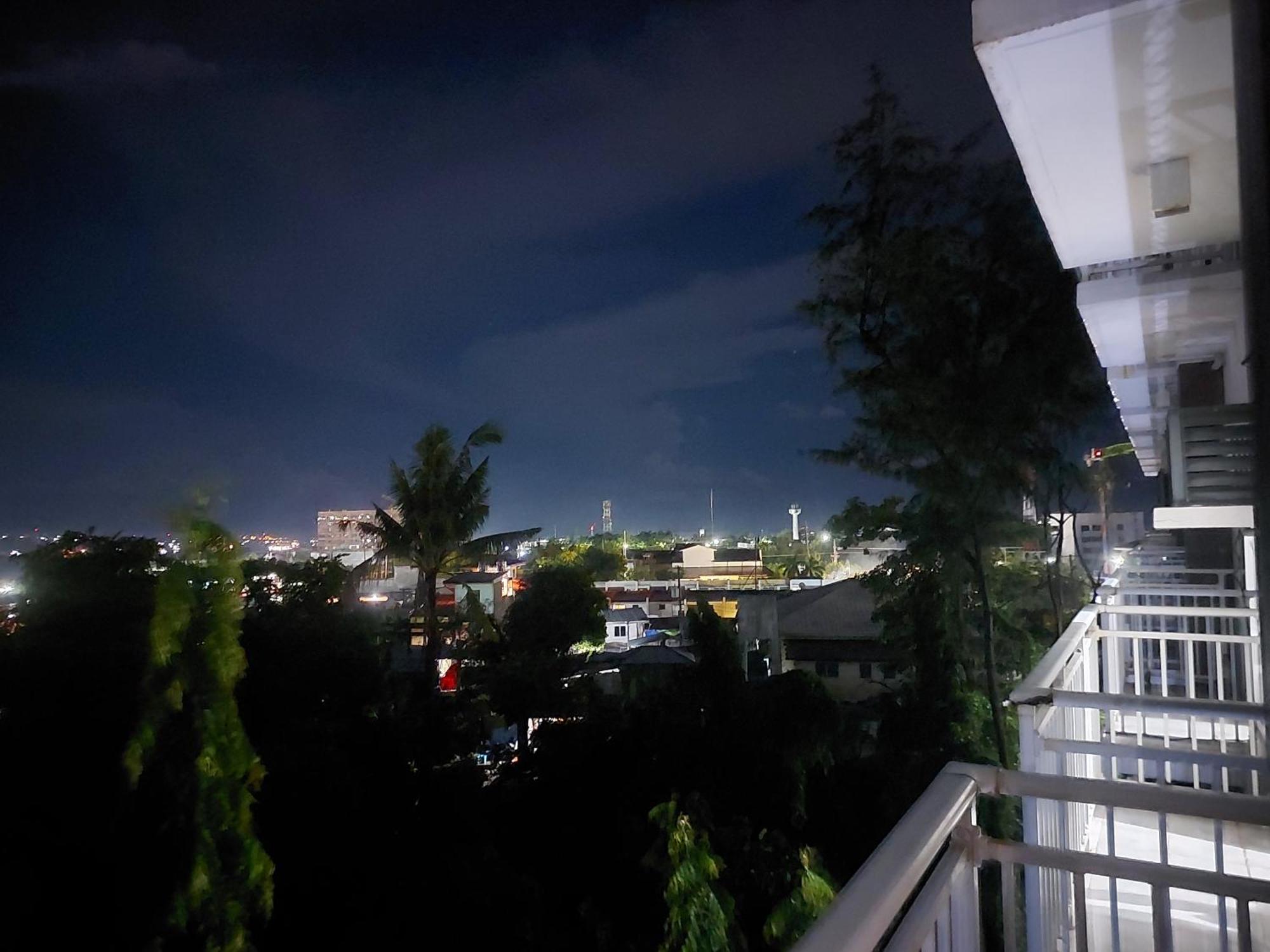 Ania Rooms@Amani Grand Residences Near Airport มักตัน ภายนอก รูปภาพ